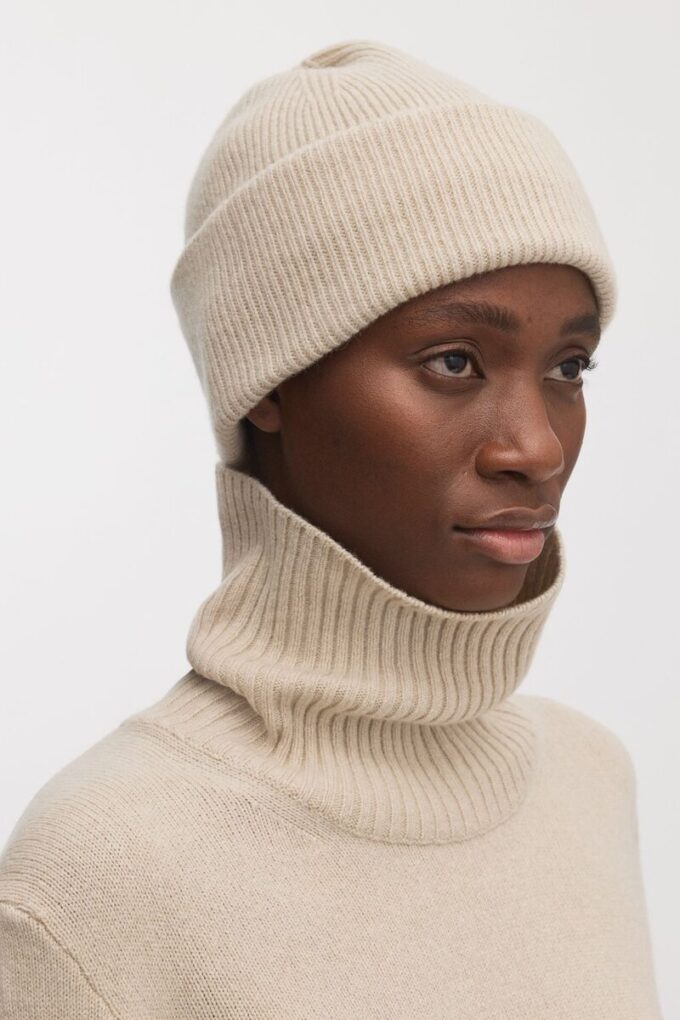 The Cashmere Beanie The Cashmere Beanie