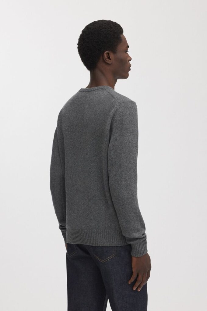 The Cashmere Sweater The Cashmere Sweater