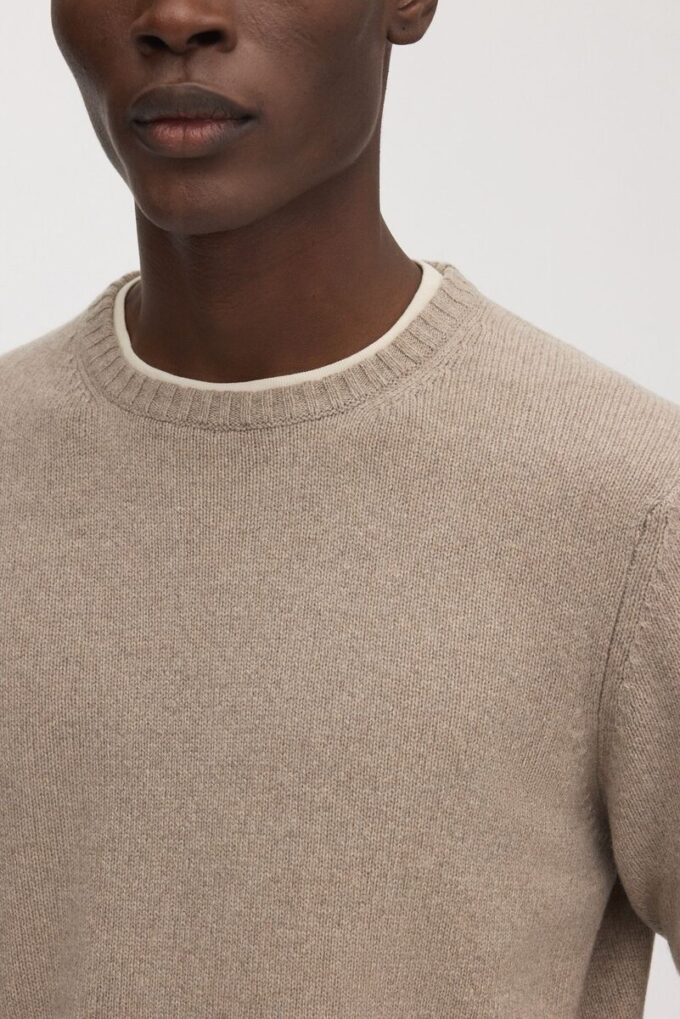 The Cashmere Sweater The Cashmere Sweater