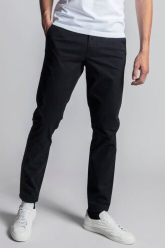 the chino archive 2 3 330x495 - The Chino - Archive