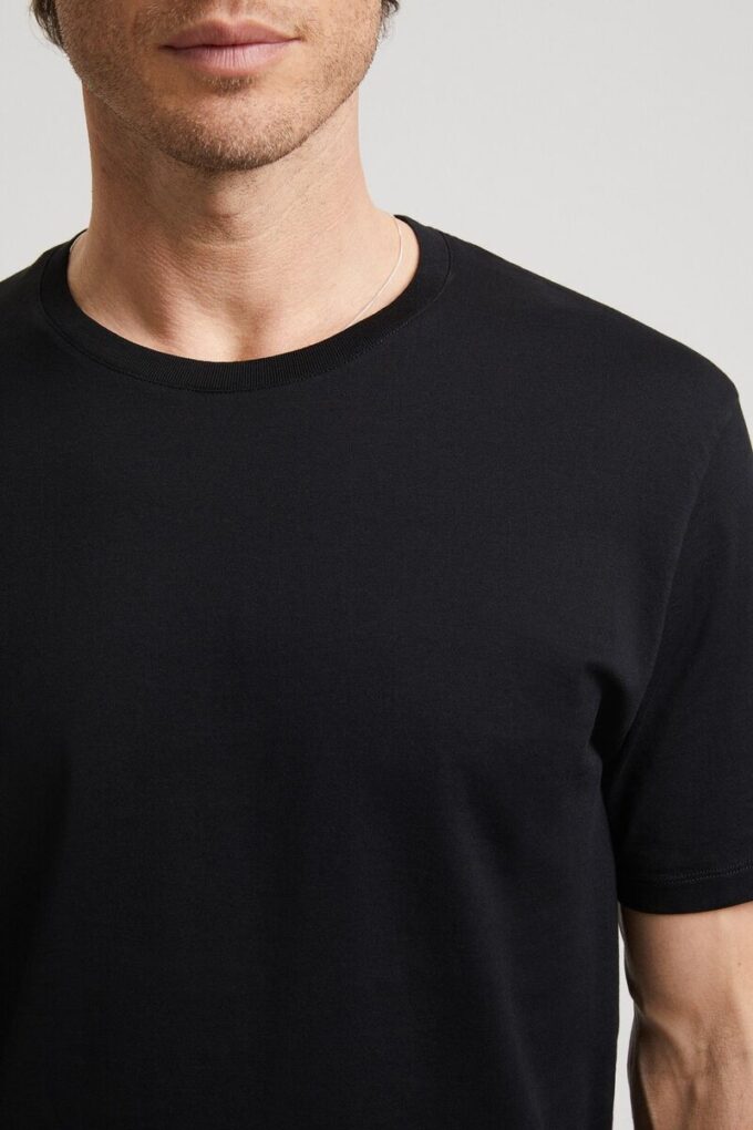 The Lightweight T-Shirt – Archive