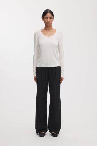 The Long Sleeve Scoop Neck Top