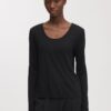 The Long Sleeve Scoop Neck Top The Long Sleeve Scoop Neck Top