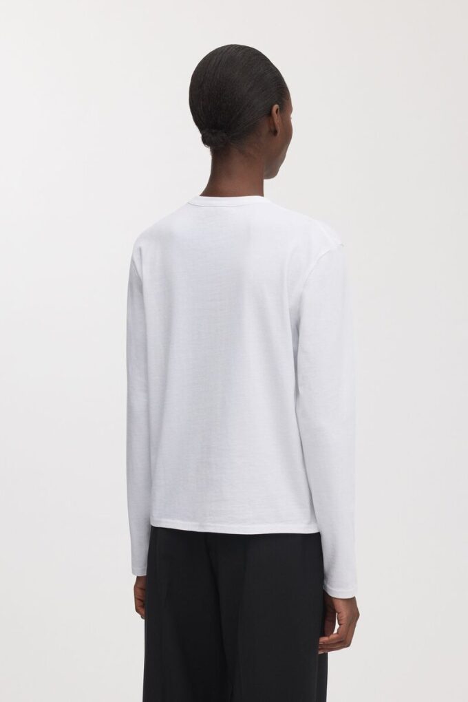 The Long Sleeve T-Shirt The Long Sleeve T-Shirt