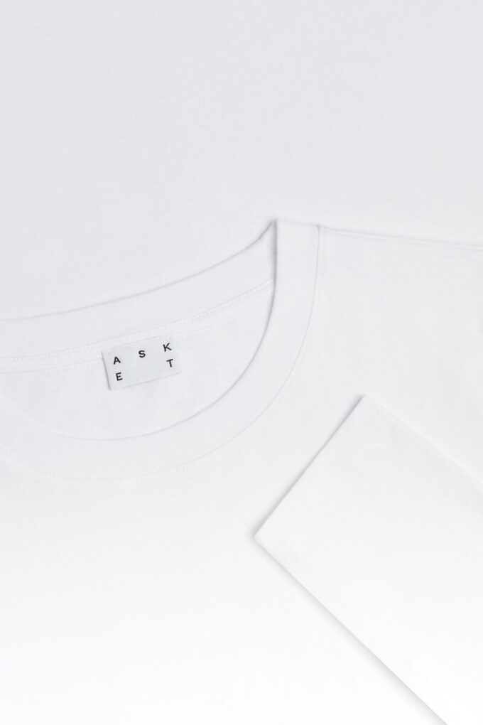 The Long Sleeve T-Shirt – Archive The Long Sleeve T-Shirt – Archive