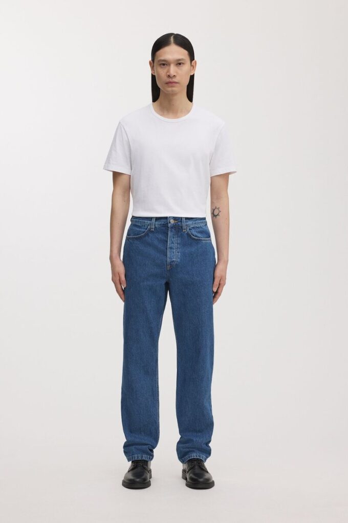 The Loose Jeans The Loose Jeans