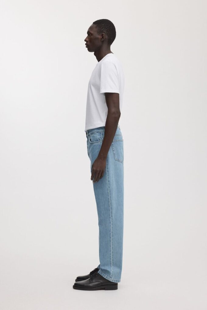 The Loose Jeans The Loose Jeans