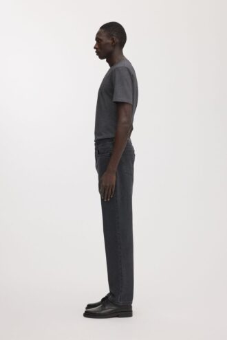The Loose Jeans