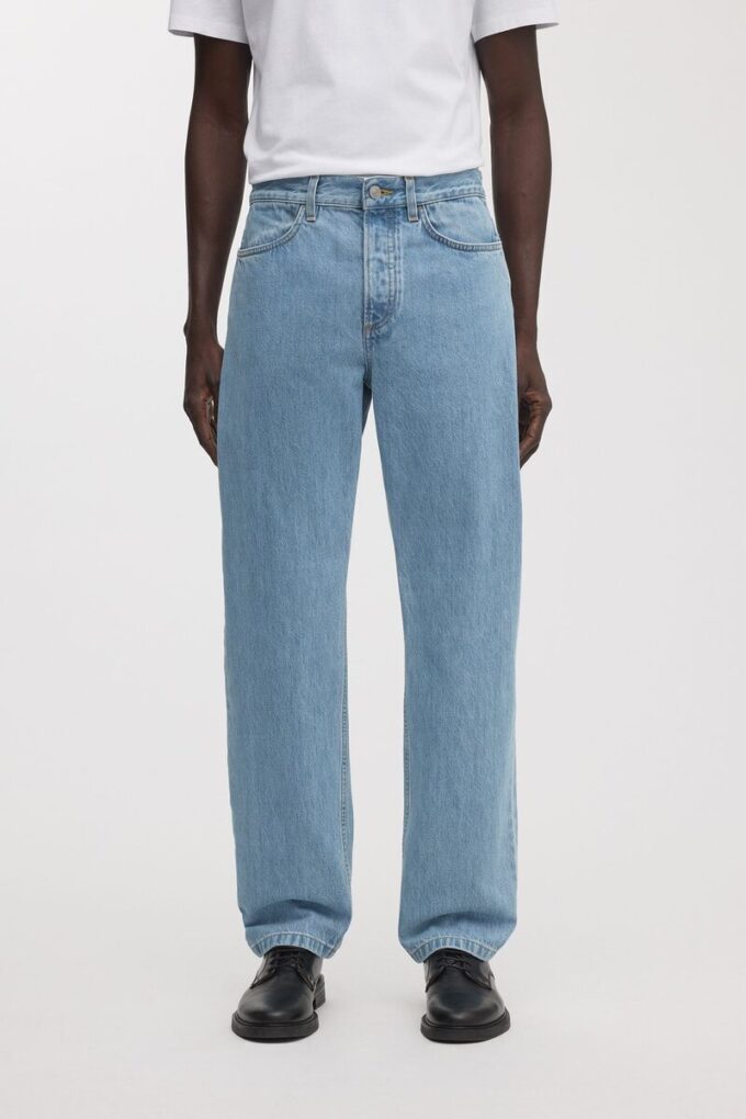 The Loose Jeans The Loose Jeans