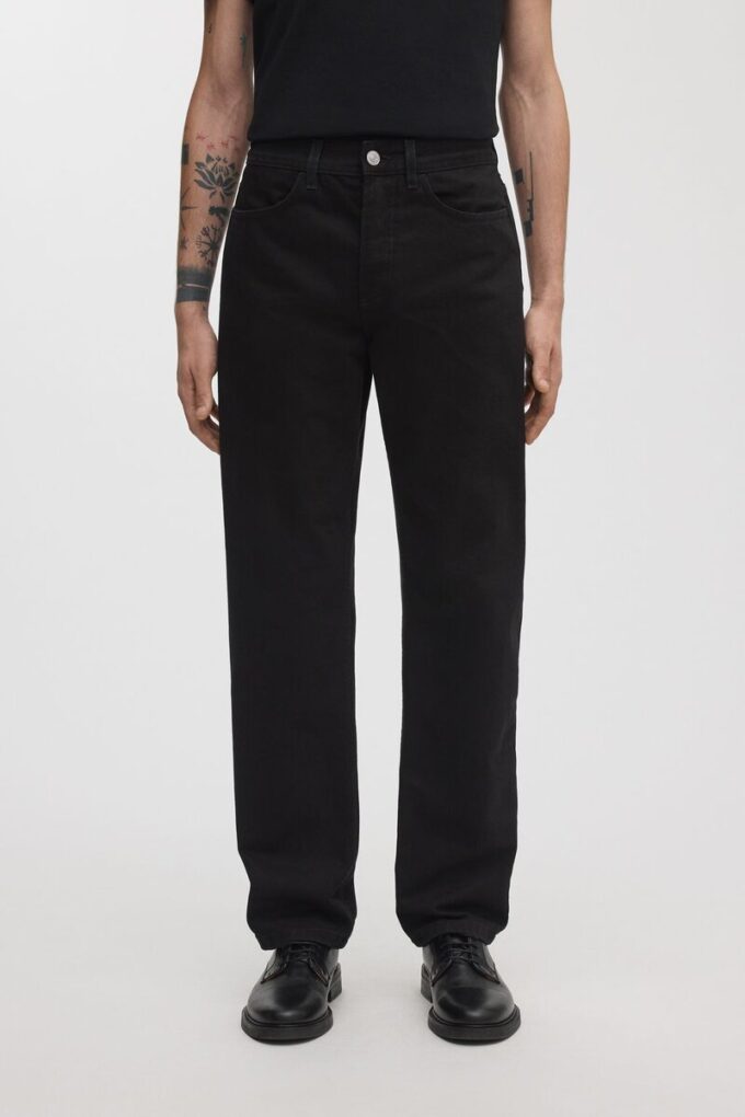 The Loose Jeans The Loose Jeans