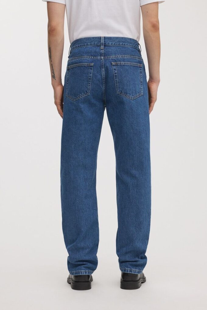 The Loose Jeans The Loose Jeans