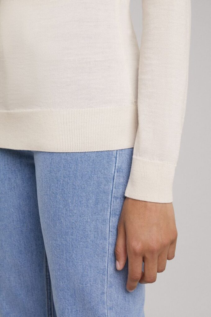 The Merino Crew Neck Sweater – Archive
