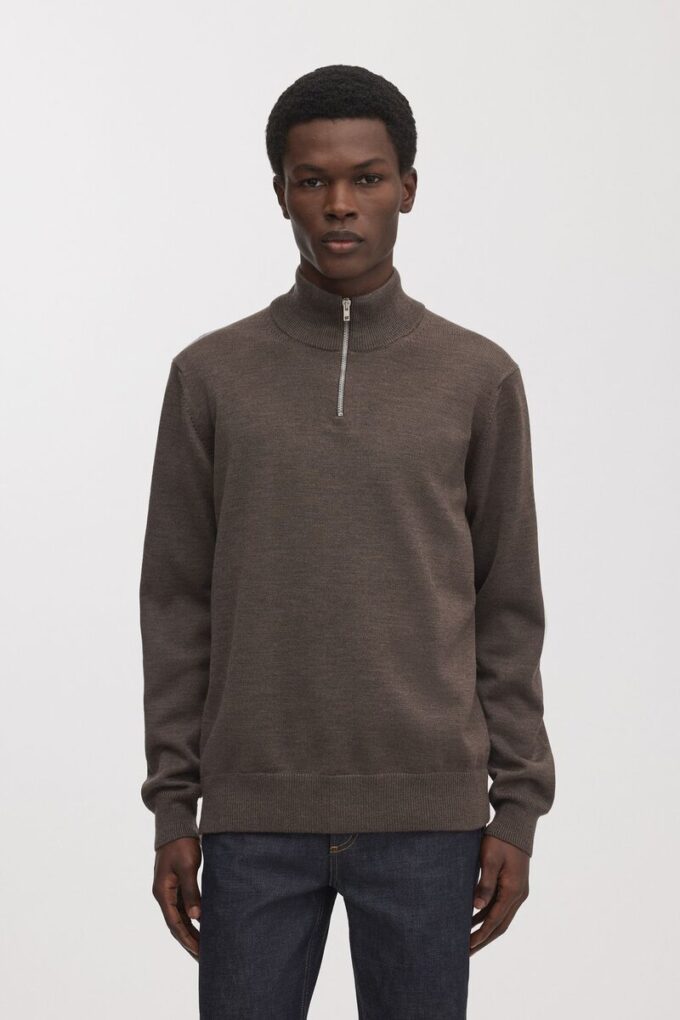The Merino Half Zip Sweater The Merino Half Zip Sweater