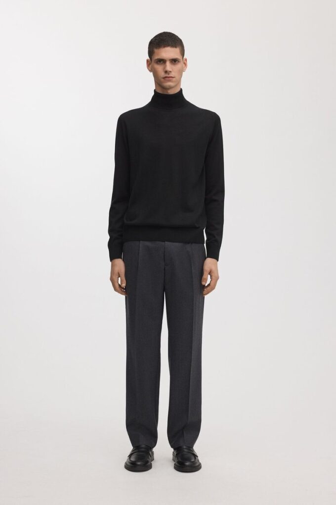 The Merino Roll Neck The Merino Roll Neck