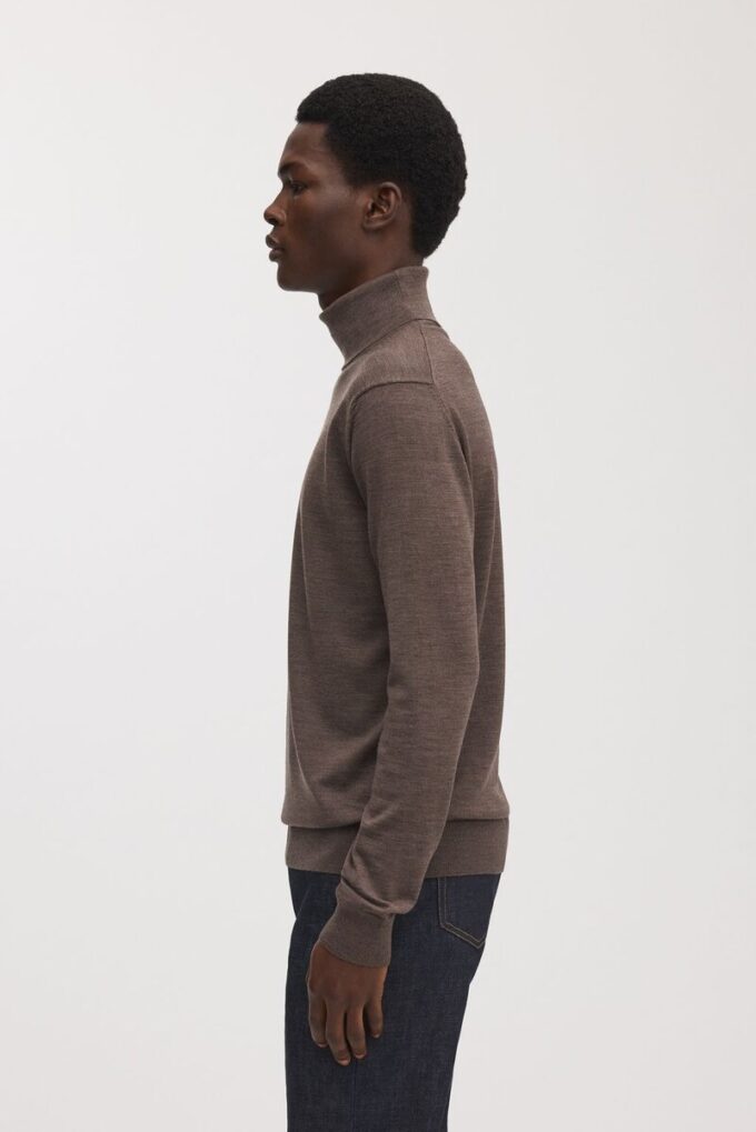 The Merino Roll Neck The Merino Roll Neck