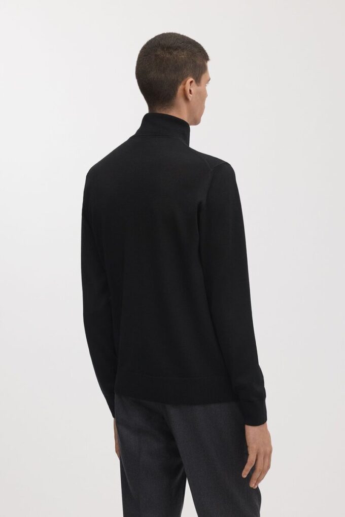 The Merino Roll Neck The Merino Roll Neck