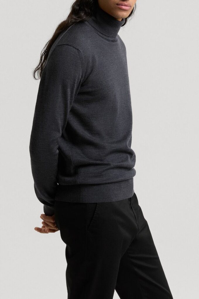 The Merino Roll Neck – Archive The Merino Roll Neck – Archive