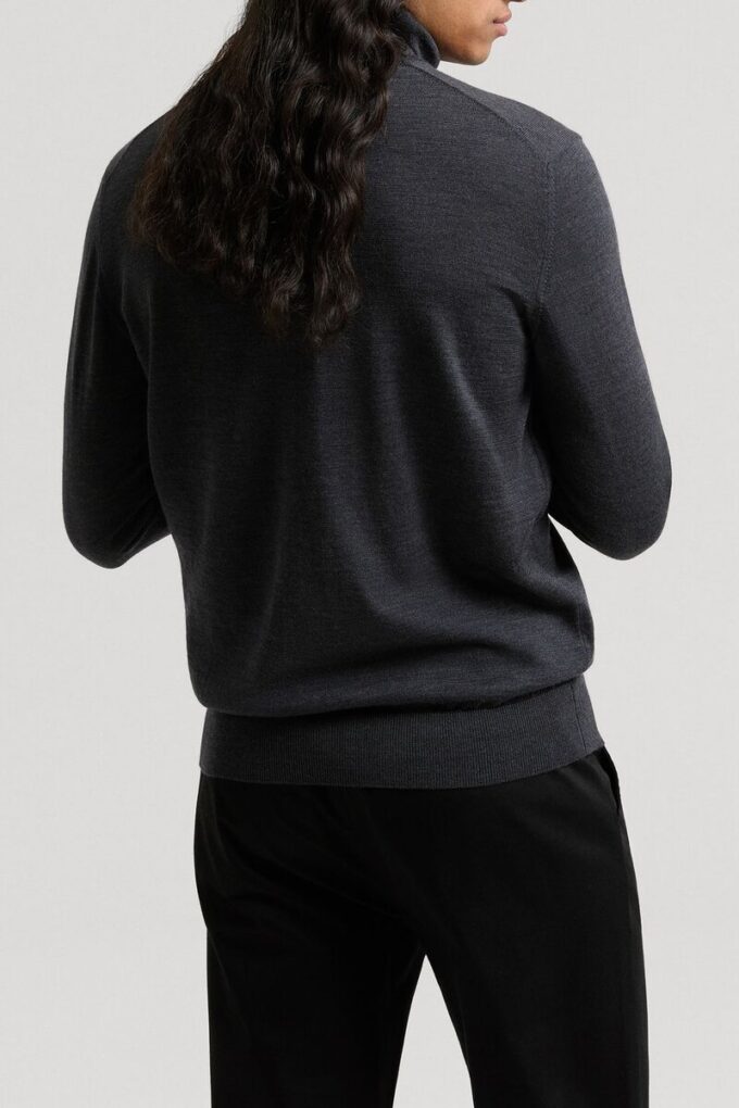 The Merino Roll Neck – Archive The Merino Roll Neck – Archive