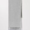 The Oversized Cashmere Wool Scarf The Oversized Cashmere Wool Scarf