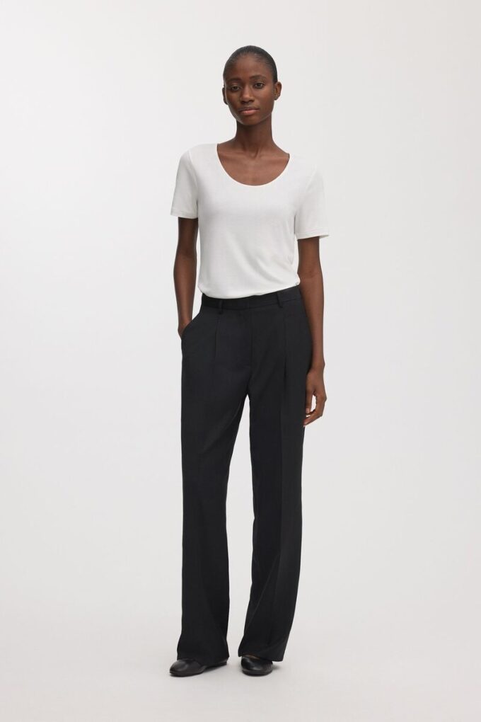 The Scoop Neck Top The Scoop Neck Top