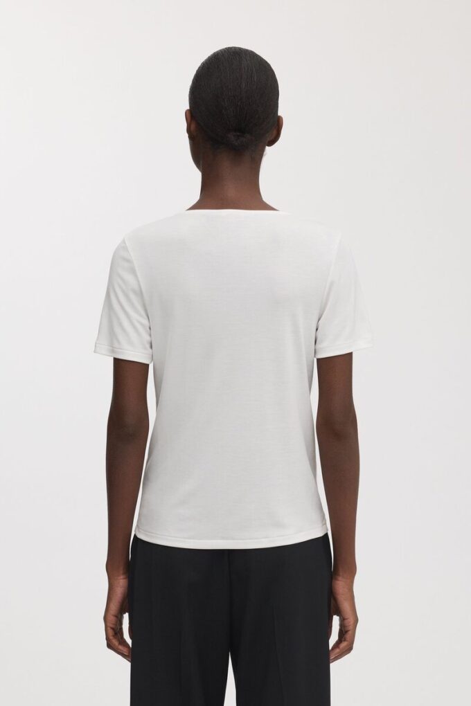 The Scoop Neck Top The Scoop Neck Top