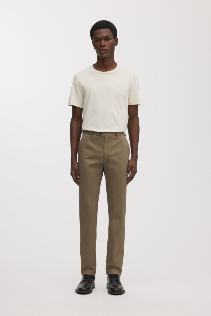 The Slim Chino The Slim Chino