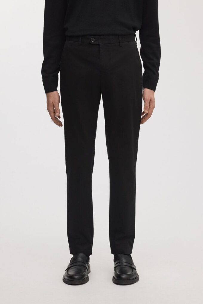 The Slim Chino The Slim Chino