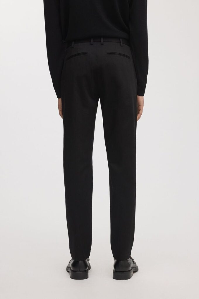 The Slim Chino The Slim Chino