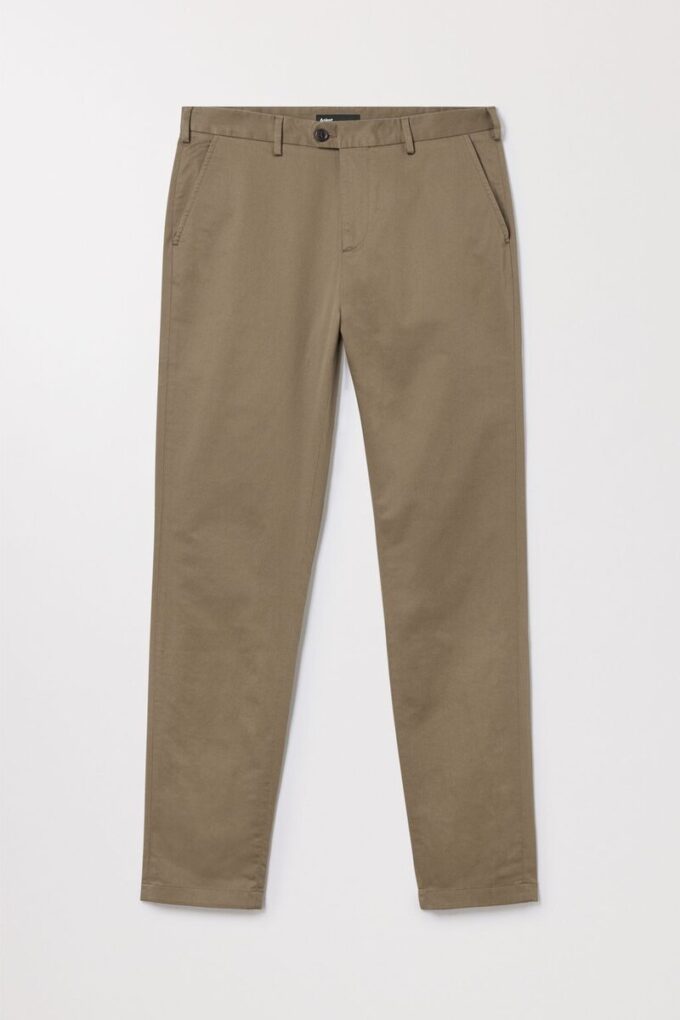 The Slim Chino The Slim Chino