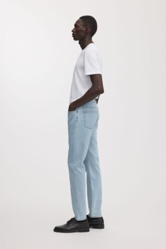 The Slim Jeans