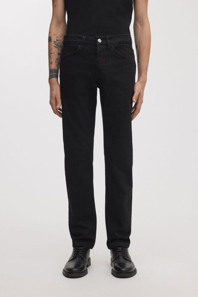 The Slim Jeans