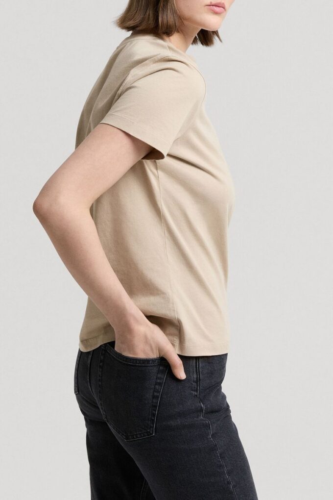 The T-shirt – Archive