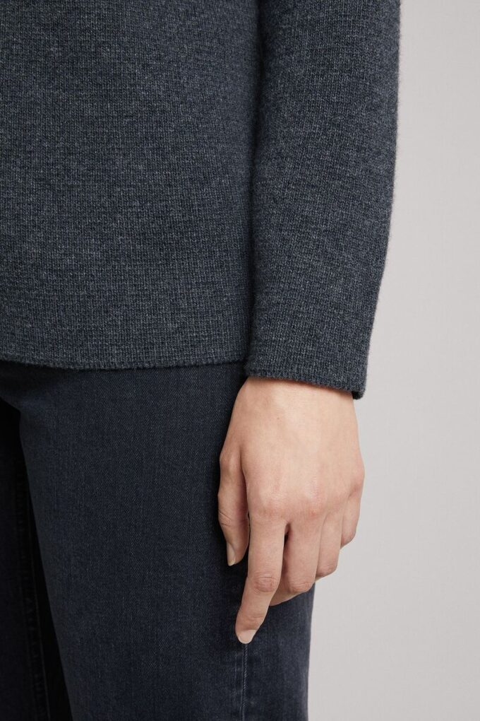 The Wool Cardigan – Archive The Wool Cardigan – Archive